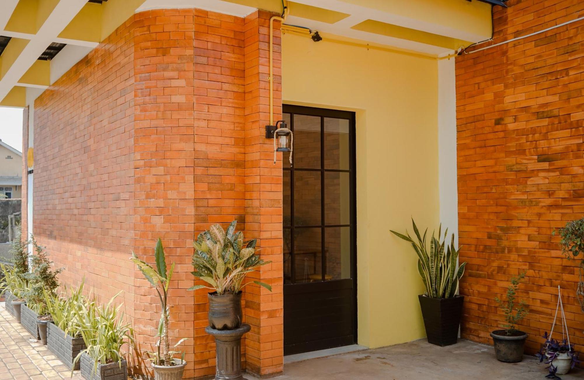 Arlita Guesthouse Cianjur Exterior foto