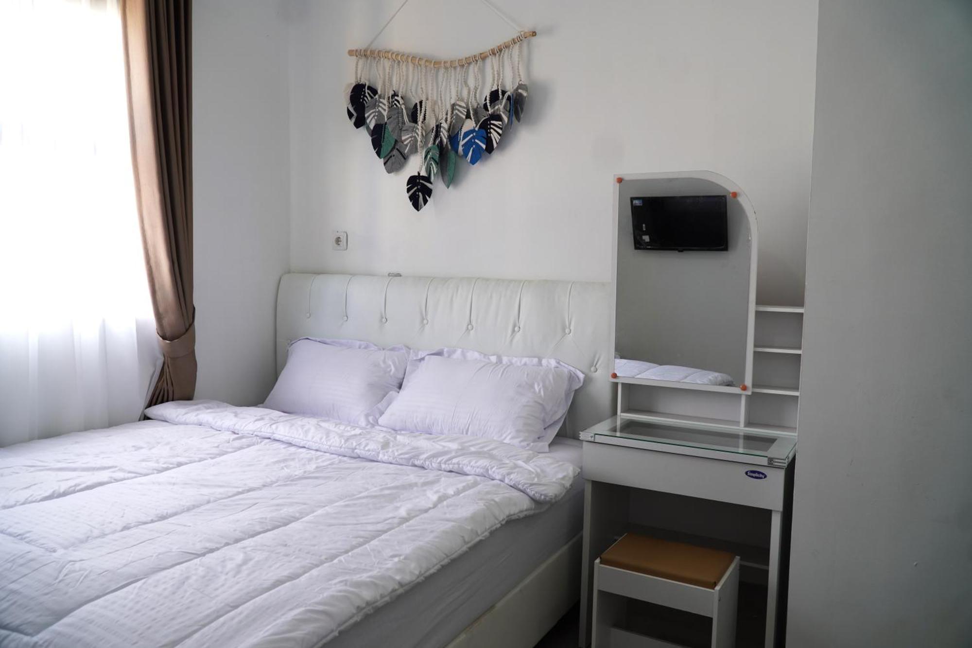 Arlita Guesthouse Cianjur Exterior foto